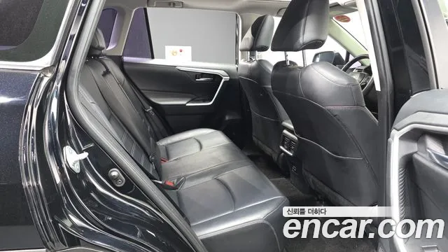 Toyota RAV4 2019 thumb 12