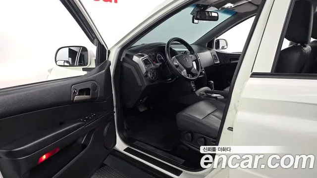 KG_Mobility_Ssangyong KORANDO 2016 thumb 10