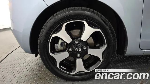 Kia Ray 2014 thumb 5