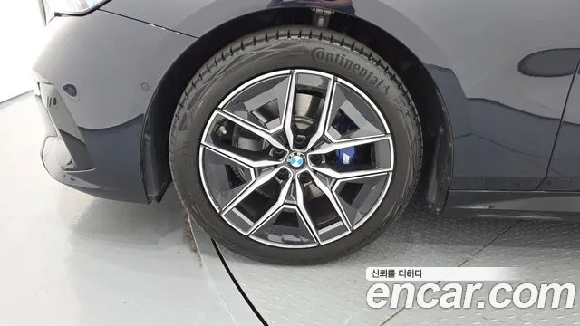 BMW 5-Series 2026 thumb 5