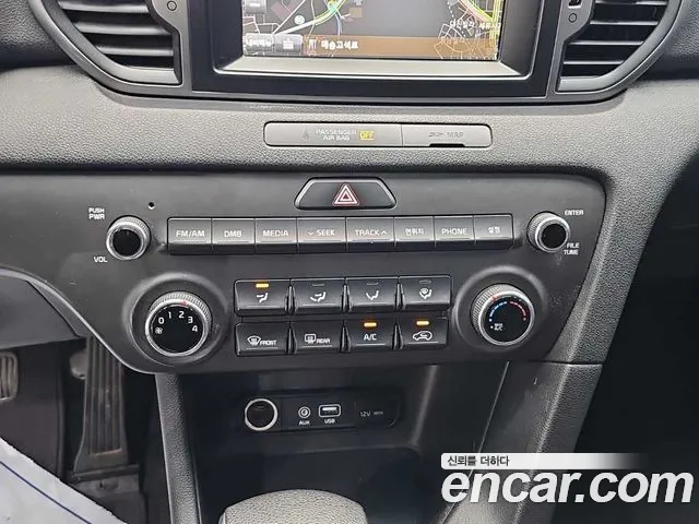 Kia Sportage 2015 thumb 10