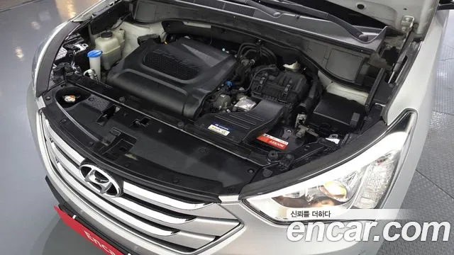 Hyundai Santa Fe 2013 thumb 6