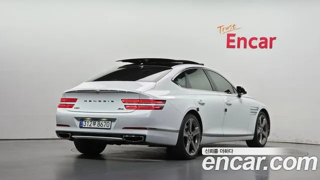 Genesis G80 2022 thumb 2