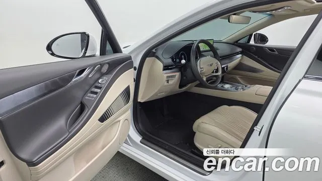 Genesis G80 2022 thumb 10