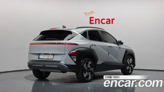 Hyundai Kona 2023 thumb 2