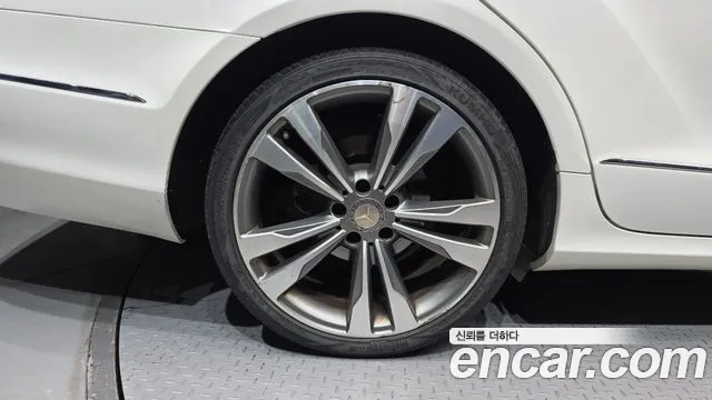 Mercedes-Benz CLS-Class 2013 thumb 5