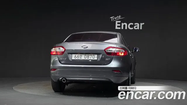 Renault-KoreaSamsung Fluence 2016 thumb 4
