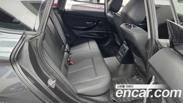 BMW Gran Turismo 2018 thumb 12