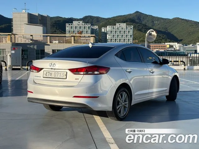 Hyundai Avante 2016 thumb 3