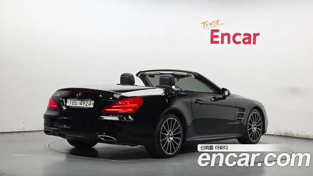 Mercedes-Benz SL-Класс 2017 thumb 2