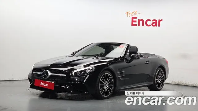 Mercedes-Benz SL-Класс 2017 thumb 12