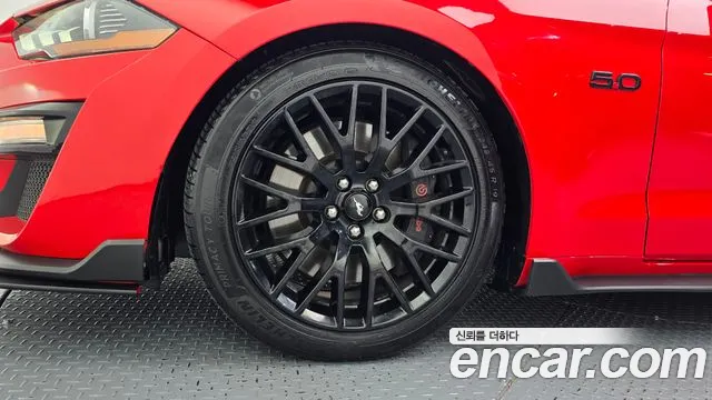 Ford Mustang Mach-E 2018 thumb 5