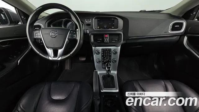 Volvo V40 2017 thumb 7