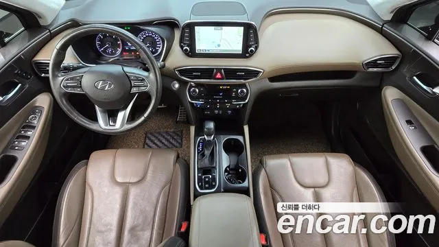 Hyundai Santa Fe 2018 thumb 7
