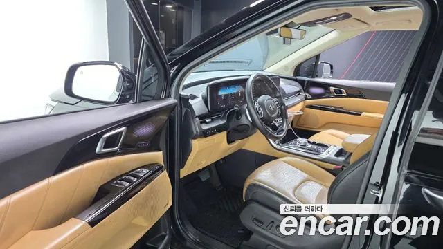 Kia Carnival 2021 thumb 10