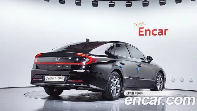 Hyundai Sonata 2022 thumb 2
