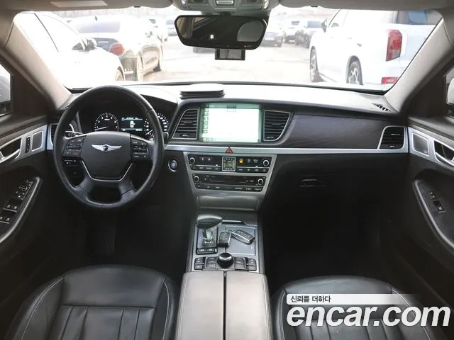 Genesis G80 2017 thumb 7