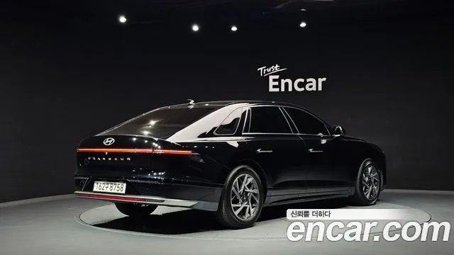 Hyundai Grandeur 2023 thumb 2