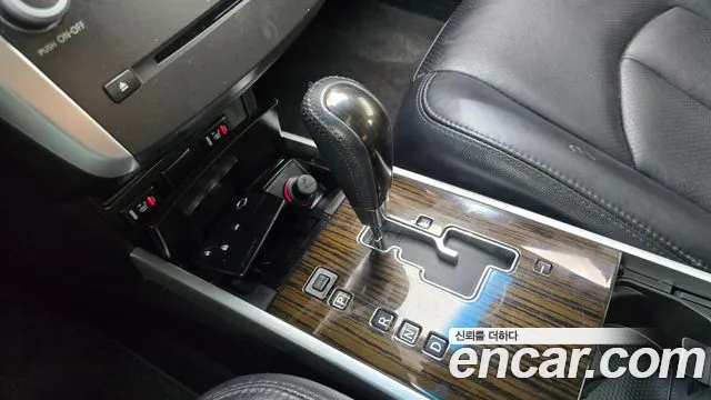 Renault-KoreaSamsung Latitude 2009 thumb 9