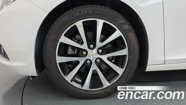 ChevroletGMDaewoo Malibu 2014 thumb 5