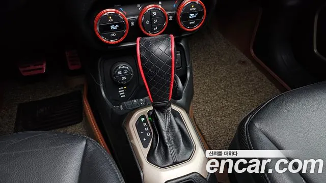 Jeep Renegade 2015 thumb 9