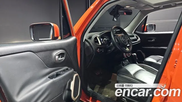 Jeep Renegade 2015 thumb 10