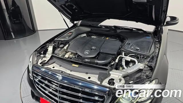 Mercedes-Benz E-Класс 2018 thumb 5