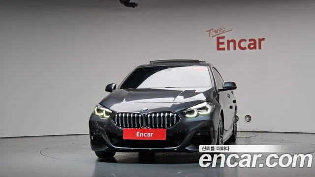 BMW 2-Series 2021 thumb 2