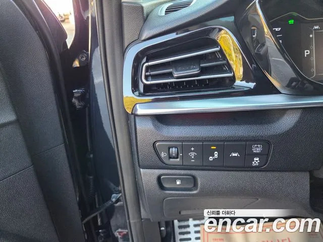 Kia Niro 2019 thumb 7