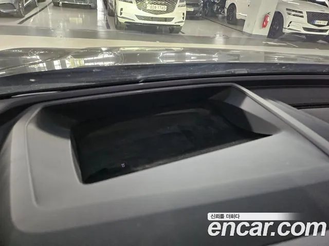 Audi Q4 e-tron 2022 thumb 8