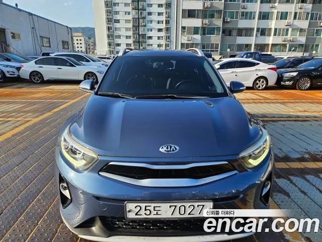 Kia Stonic 2017 thumb 12