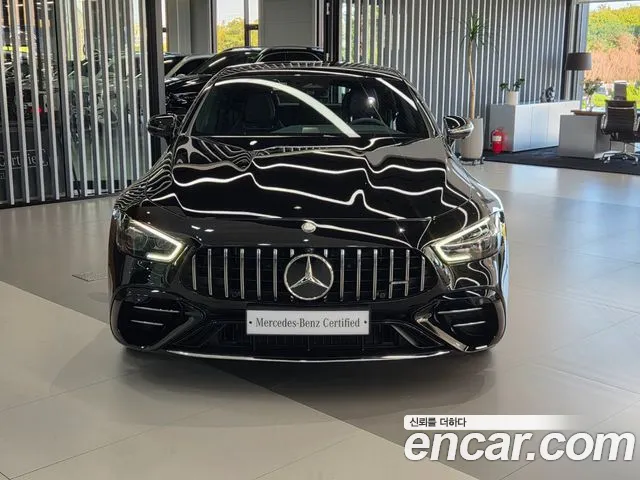 Mercedes-Benz AMG GT 2026 thumb 3