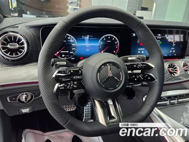 Mercedes-Benz AMG GT 2026 thumb 9