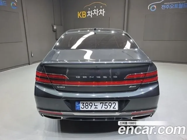 Genesis G90 2020 thumb 4