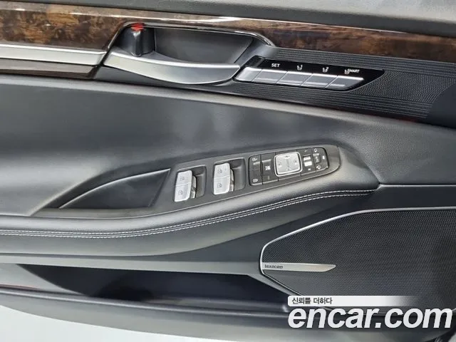 Genesis G90 2020 thumb 8