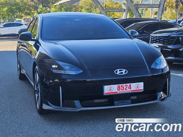 Hyundai IONIQ 6 2023 thumb 2
