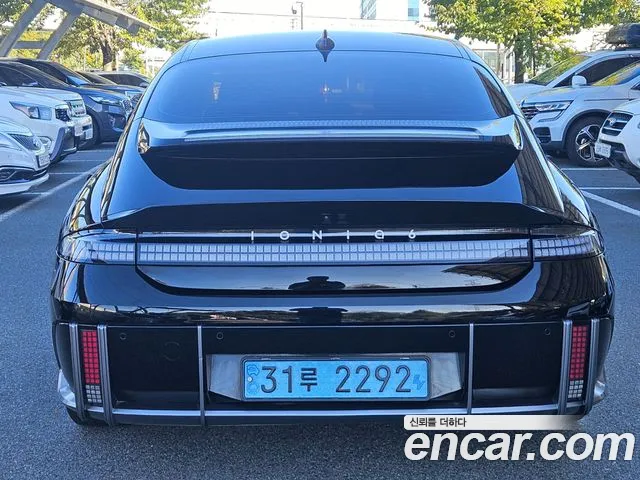 Hyundai IONIQ 6 2023 thumb 4