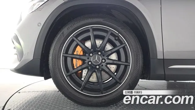 Mercedes-Benz GLA 2023 thumb 4