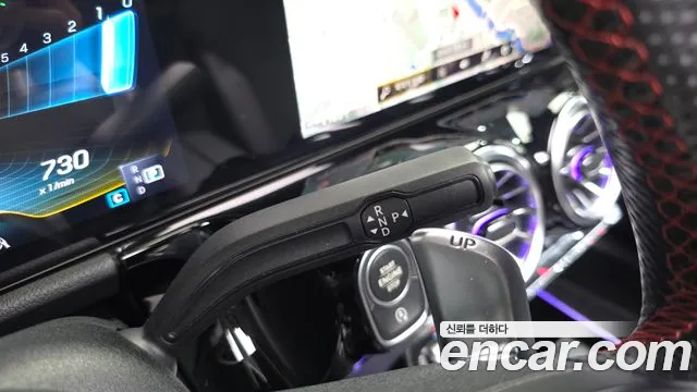 Mercedes-Benz GLA 2023 thumb 8