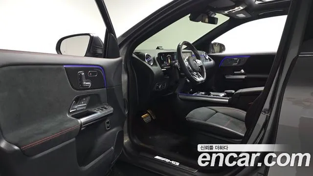 Mercedes-Benz GLA 2023 thumb 9