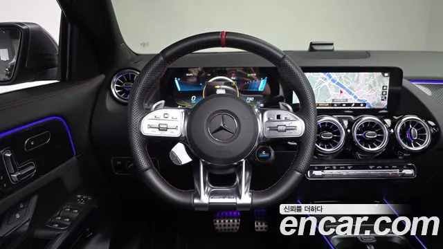 Mercedes-Benz GLA 2023 thumb 12