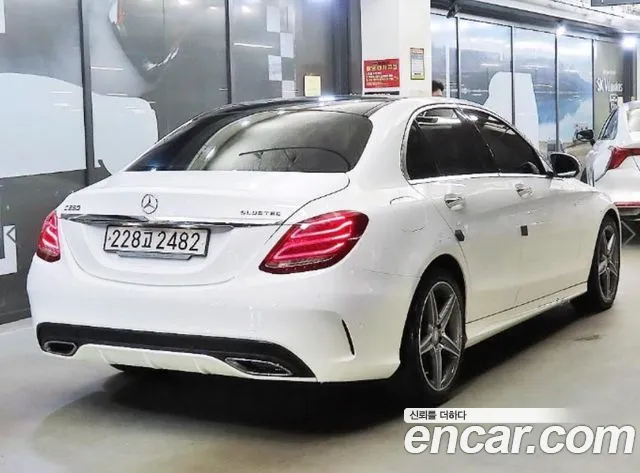 Mercedes-Benz C-Класс 2015 thumb 4
