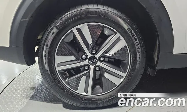 Kia Niro 2020 thumb 5