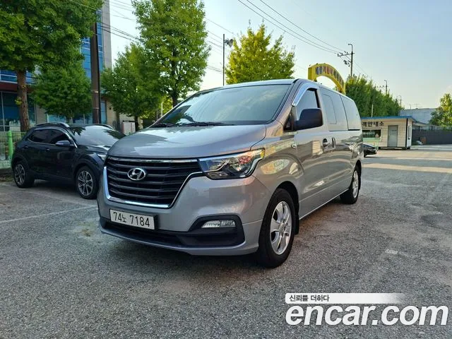 Hyundai Starex 2018 thumb 3