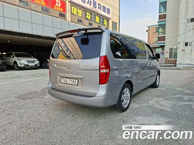 Hyundai Starex 2018 thumb 4