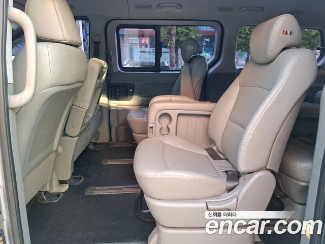 Hyundai Starex 2018 thumb 8