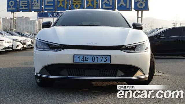 Kia EV6 2022 thumb 4
