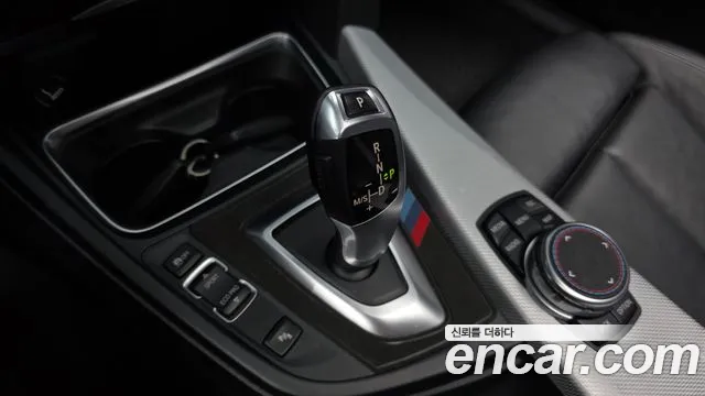 BMW 3-Series 2014 thumb 9