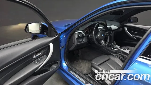BMW 3-Series 2014 thumb 10