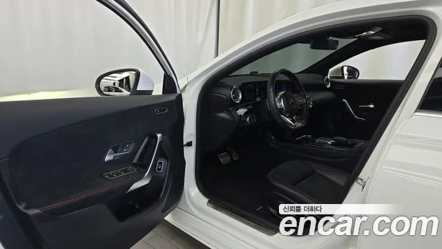 Mercedes-Benz A-Класс 2022 thumb 10